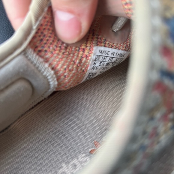 Yeezy boost 350 V2 ‘MX Oat’ - Picture 2 of 5